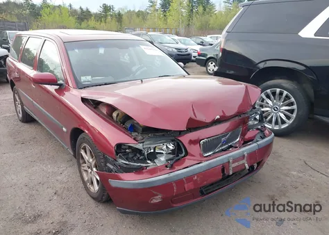 2004 Volvo V70 2.5T Awd from USA, damaged, VIN YV1SJ59H842418709